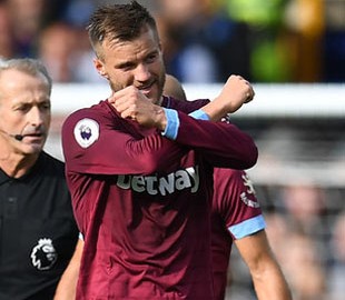  Ярмоленко попал в команду недели в FIFA 19