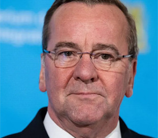 Міністр оборони Німеччини визнав, що європейська «стіна дронів» не зупинить рф