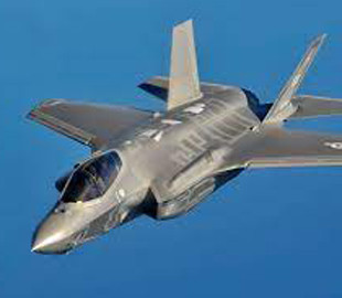 Багатофункціональний винищувач п'ятого покоління F-35A сертифікований для ядерної зброї