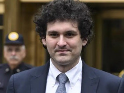 Засновник криптобіржі FTX Сем Бенкман-Фрід був засуджений до 25 років ув‘язнення за масове шахрайство