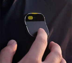 Вихідці з Apple представили ШІ-гаджет “майбутнього”