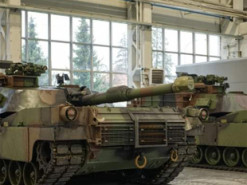 Перші вже приїхали: у Польщі запустили центр обслуговування танків Abrams