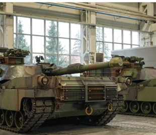 Перші вже приїхали: у Польщі запустили центр обслуговування танків Abrams