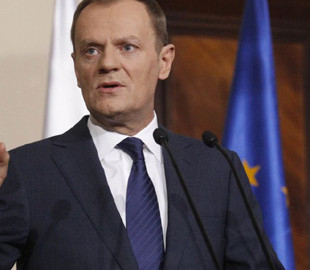 Туск поговорив з Рютте про ймовірну підготовку Росії до провокацій проти держав НАТО