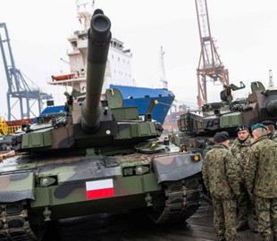 На мільярди доларів: Польща закупить у Південній Кореї велику партію сучасних танків