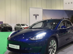 Британия перестанет предоставлять субсидии при покупке Tesla Model 3 и других дорогих электрокаров