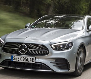 Mercedes повністю перейде на випуск електромобілів до 2030 року