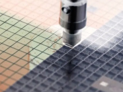 Китай розробив власний літограф для виробництва чипів 65 нм