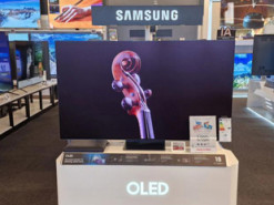 Багато покупців не знають: справжня причина, чому OLED-телевізори такі дорогі