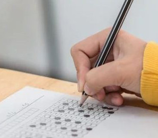 Пробне ЗНО: стали відомі причини збою роботи сайтів центрів