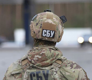 Держал связь с ФСБ через блоггера. В Днепре задержали российского корректировщика