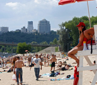 Кулеба закликав жителів Київщини користуватися лише офіційними пляжами