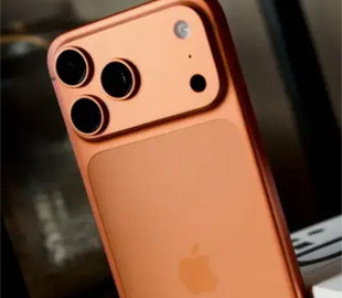 Відео: iPhone 17 Pro пережив падіння з літака з висоти понад кілометр