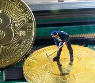 Бывший сотрудник Qiwi намайнил 500 тысяч биткоинов на оборудовании компании