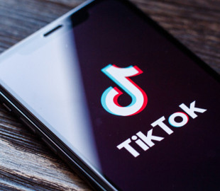 TikTok видалив акаунти Sputnik і RT на тлі американських санкцій