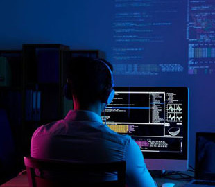 Російські хакери намагалися обдурити політиків у Німеччині. Bloomberg розповіло деталі