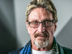 Джон Макафи запустил собственную криптовалютную биржу Magic