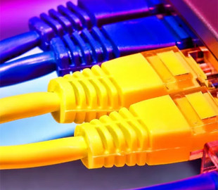 Українцям радять поєднувати Ethernet та PON для стабільного інтернету