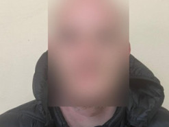 Зняв з картки 20 тис. грн: поліцейські затримали чоловіка, який намагався пограбувати військового