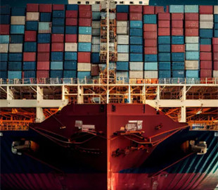 Китай створив атомний вантажний корабель, що не потребує дозаправки роками