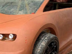 Блогеры вылепили Bugatti из пластилина и сняли на видео