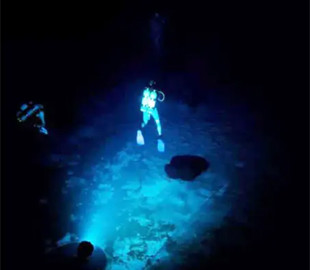 Не гірше за МКС: американці побудували величезну підводну копію Місяця