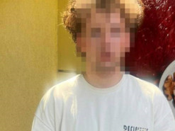 На Одещині судитимуть 19-річного юнака, який заради «винагороди» підпалив авто військового