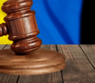 За зберігання дитячого порно чоловіка засудили до дворічного пробаційного терміну