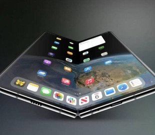 Apple готується знизити ціну на свій перший складаний iPhone Fold