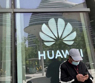Продажи Huawei падают шесть кварталов подряд
