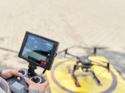 Будет меньше аварий: за состоянием электросетей будут следить дроны