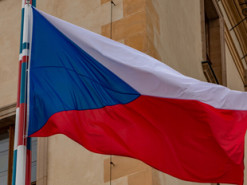У Чехії слідство підтвердило причетність РФ до вибухів на складах снарядів у Врбетиці