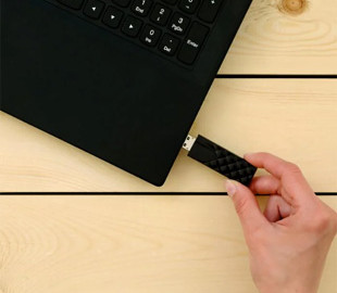 Windows 11 почне блокувати деякі флешки та диски: кого торкнуться зміни