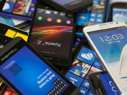 Люди не спешат покупать новые смартфоны