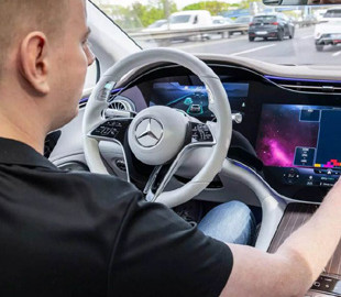 Mercedes-Benz впроваджує найпросунутіший у світі автопілот
