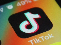TikTok за полгода удалила почти 50 млн видео