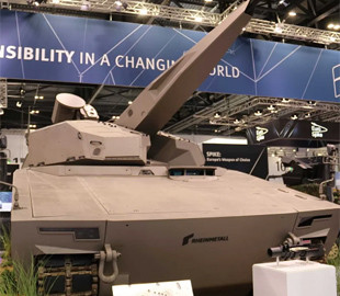 Розробники Rheinmetall представили новітній бойовий панцерник Lynx KF41 з антидроновим захистом