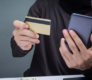 Кіберполіція заблокувала телеграм-канал, адміністратори якого вимагали гроші за видалення образливого та недостовірного контенту