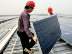 Китай пообещал за 10 лет утроить производство ветровой и солнечной энергии