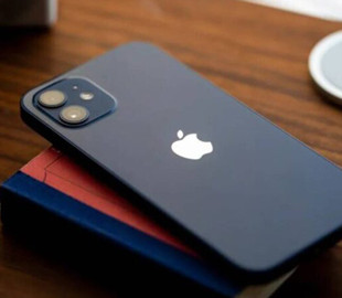 Apple зменшить рівень радіації в iPhone: що зміниться