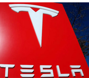 Tesla подала позов на $1 млрд проти свого постачальника