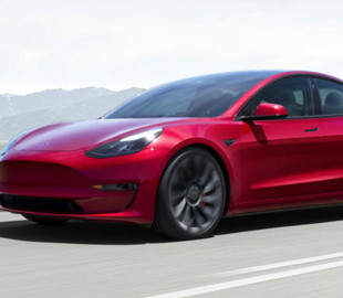 Акціонер компанії Tesla намагається відсудити у Ілона Маска $56 млрд