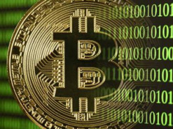 Криптовалюта біткоїн досягла $52 000 вперше з 2021 року