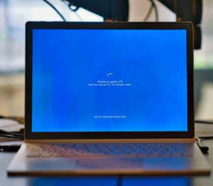 Глобальний збій через CrowdStrike: чому на Windows з'являється синій екран і як це виправити
