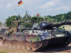 Литва веде перемовини про часткову локалізацію виробництва замовлених танків Leopard