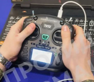 У Росії видали шкільний підручник про безпілотники для старшокласників