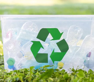 Друге життя пластику. У США розробили новий метод перетворення поліетилену на паливо