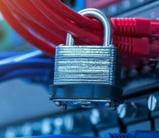 В России в третий раз отменили учения по «суверенному рунету»