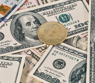 Рекорди та обвали — що сталося з біткоїном у 2025 році