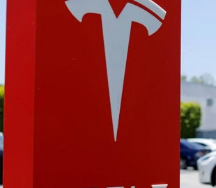 Через перемогу Трампа акції Tesla злетіли на 14%